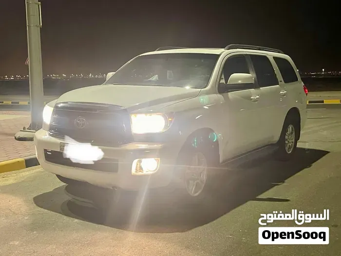 Toyota Sequoia