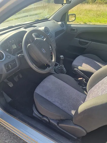 Ford Fiesta 2007 photo 5