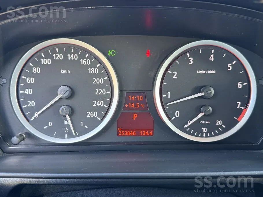 BMW E60 2007 photo 4