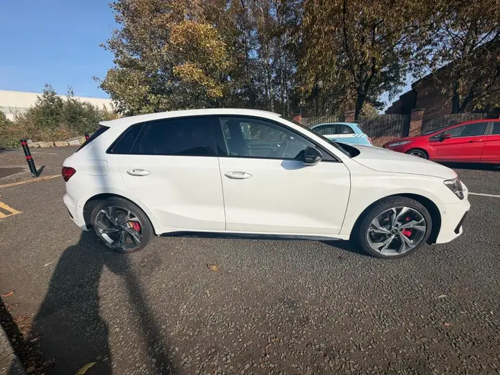 Audi A3 2021 photo 2