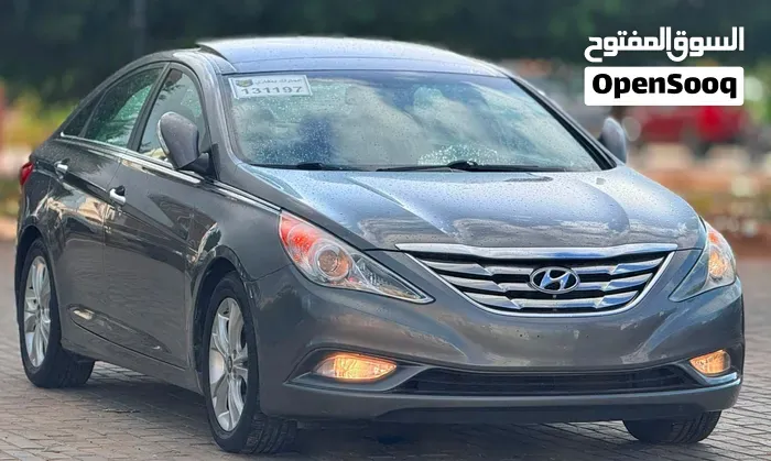 Hyundai Sonata 2012 photo 2