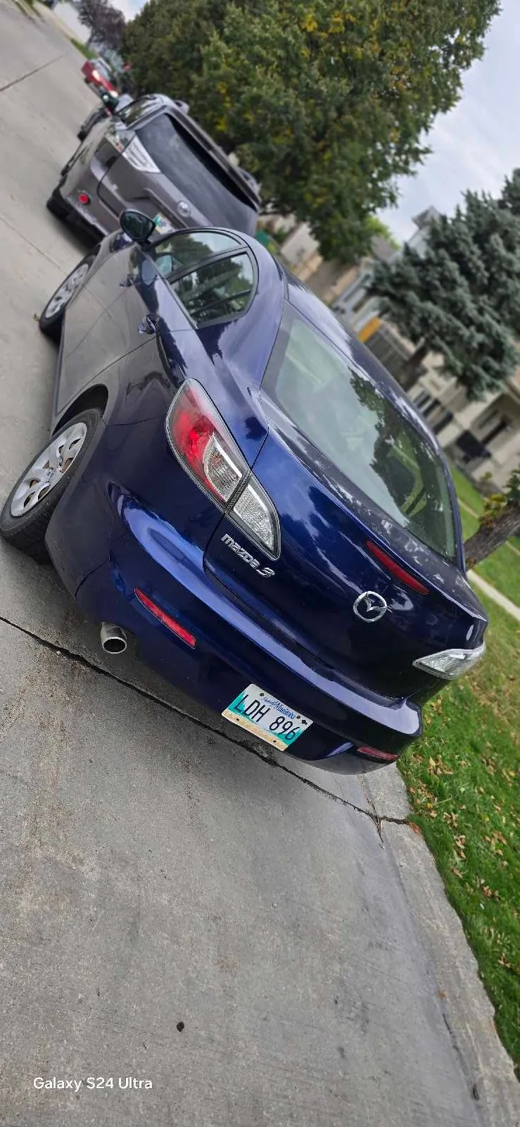 Mazda 3 2013 photo 2