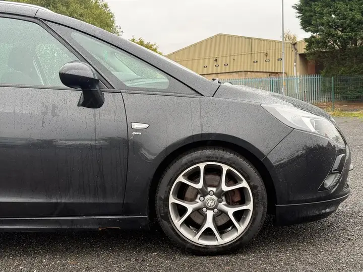 Vauxhall Zafira Tourer 2014 photo 2