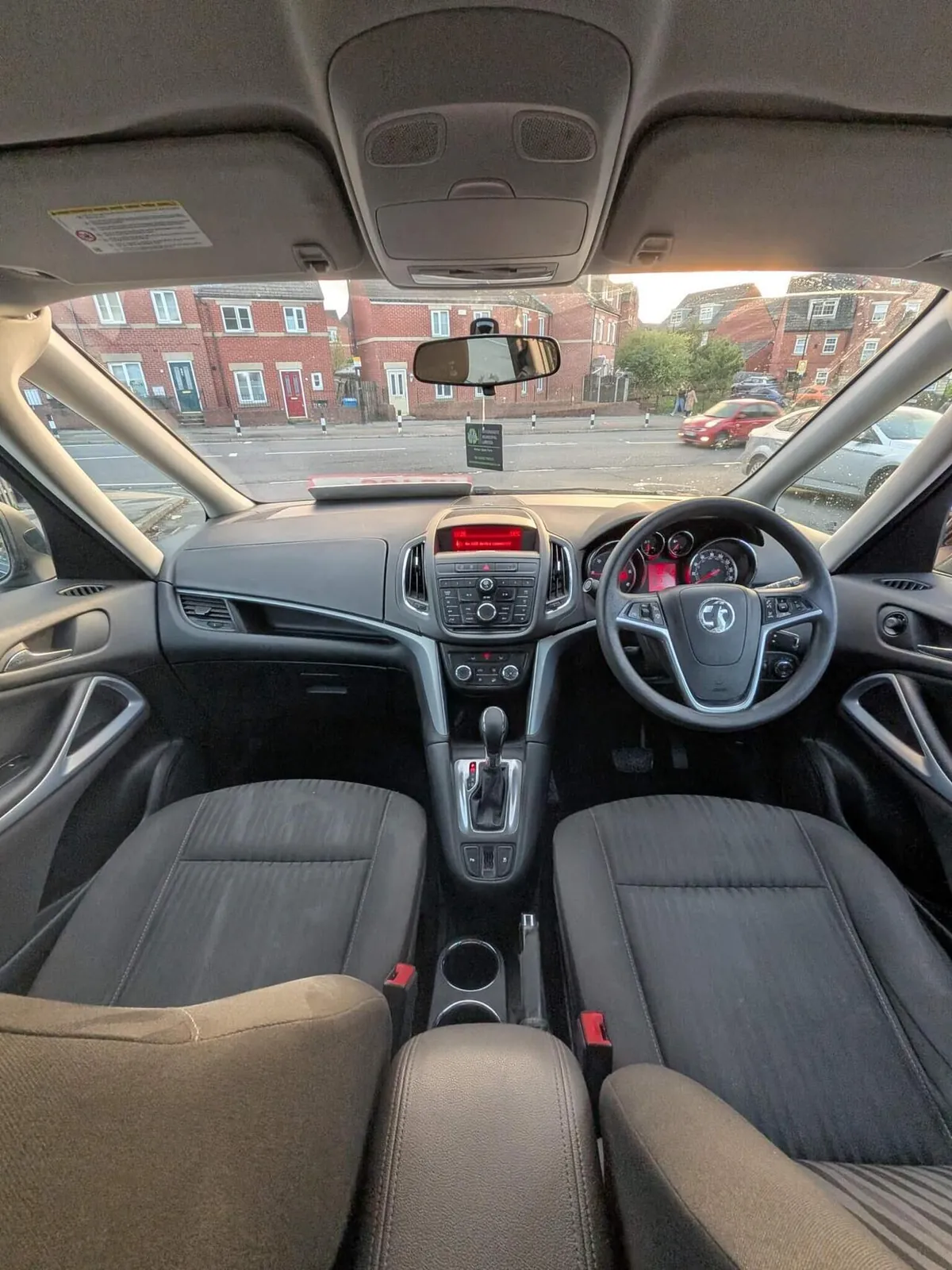 Vauxhall Zafira Tourer 2012 photo 3