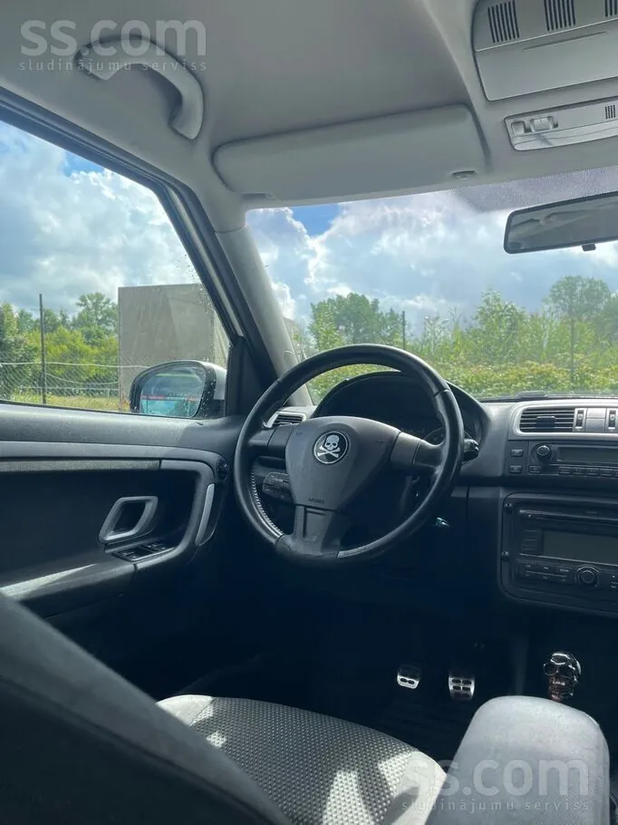 Skoda Roomster 2008 photo 3
