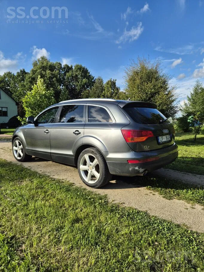 Audi Q7 2007 photo 3