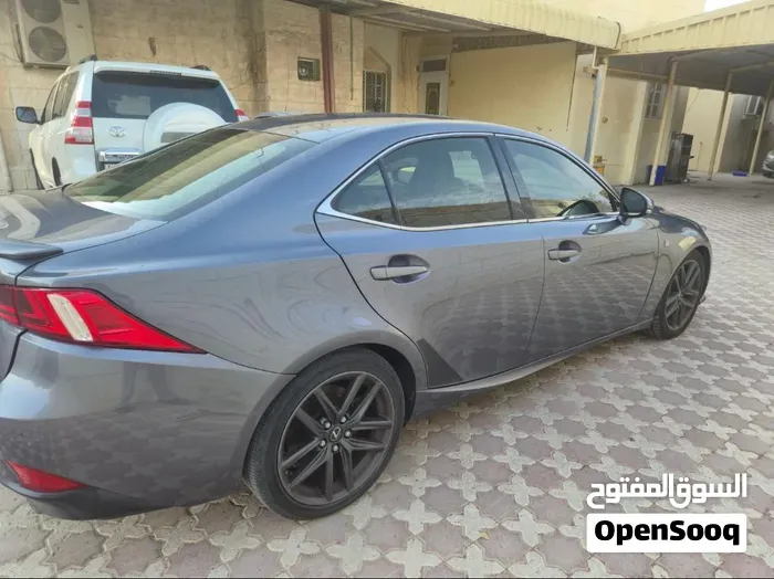 Lexus Is 2014 photo 4