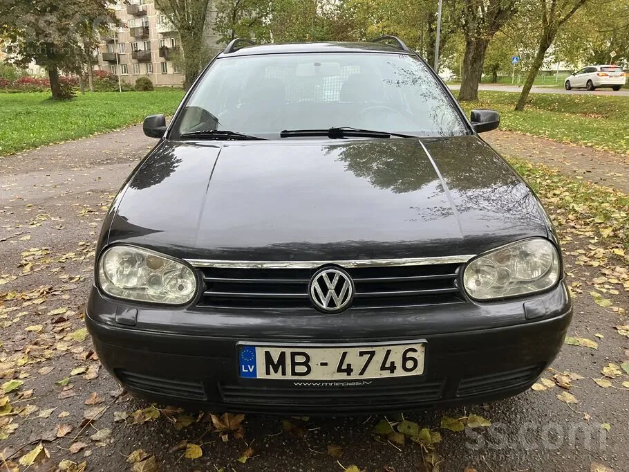 Volkswagen Golf 4 2000 photo 2