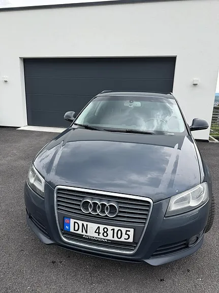 Audi A3 2010 photo 2