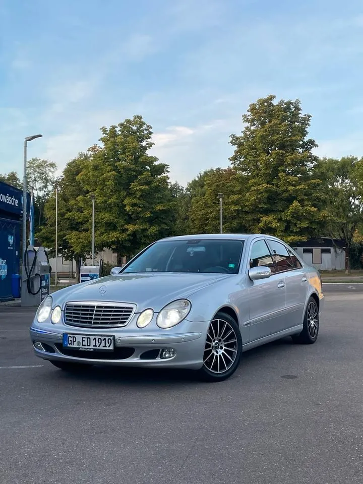 Mercedes-Benz E 220 Cdi