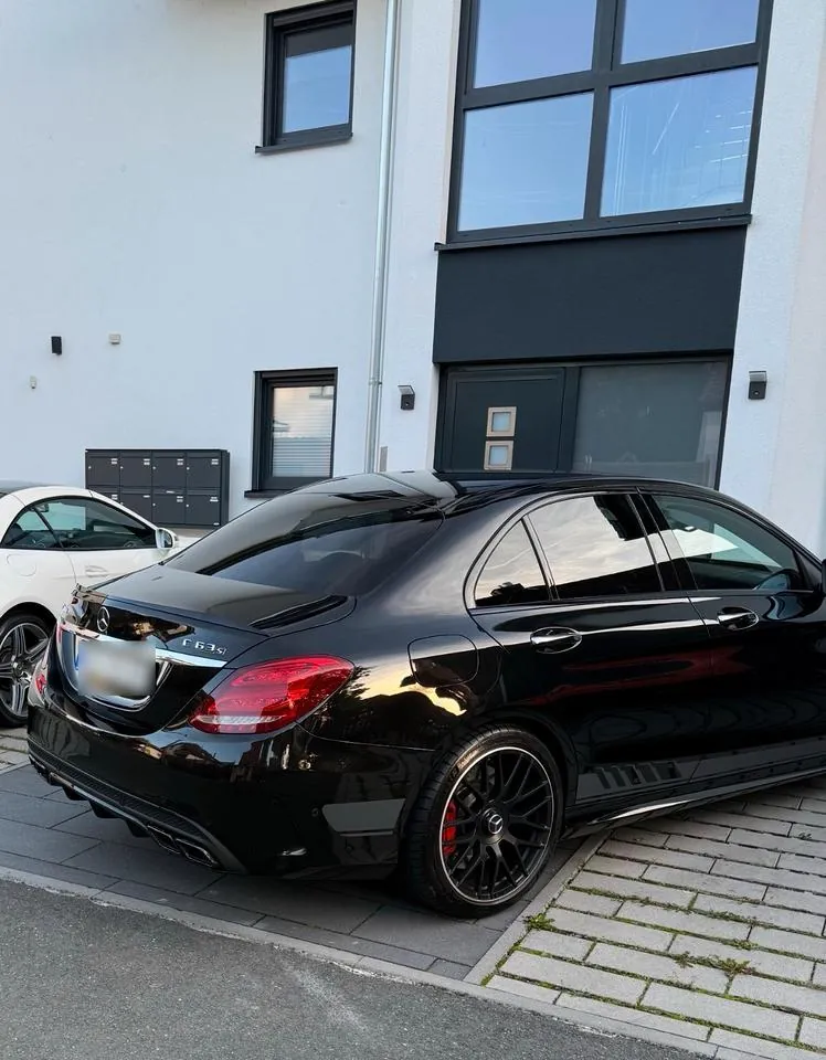 Mercedes-Benz C 63 S