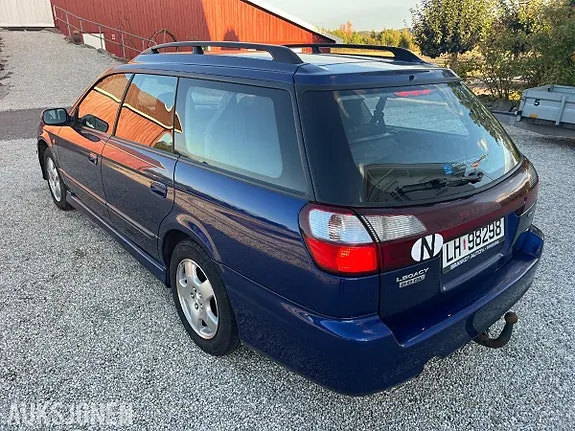 Subaru Legacy 2002 photo 4