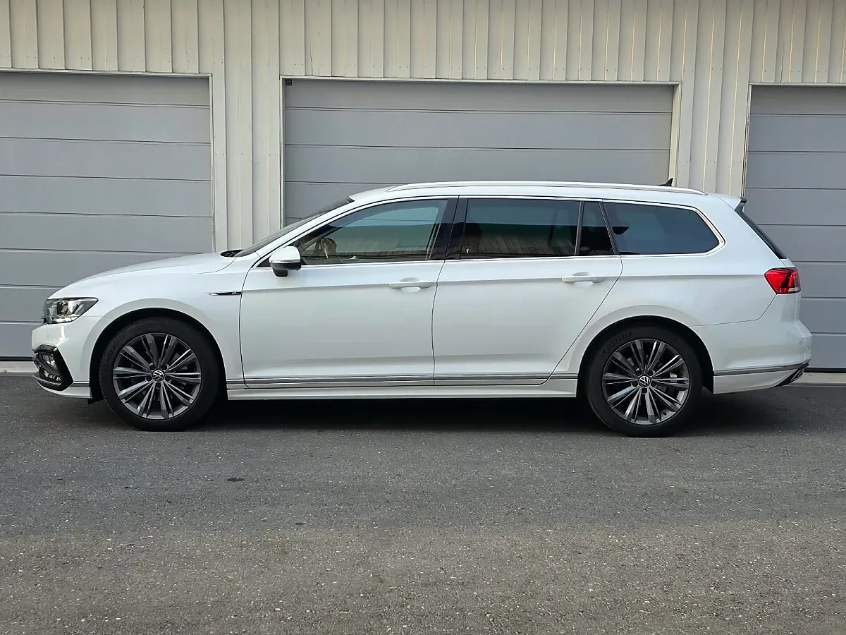 Volkswagen Passat 2020 photo 2