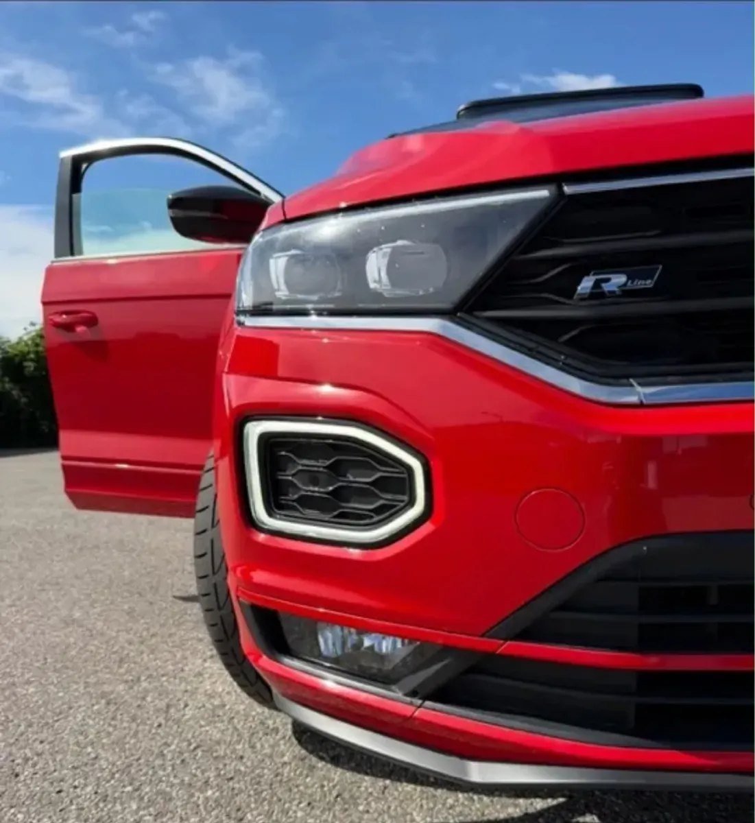 Volkswagen T-Roc 2019 photo 3