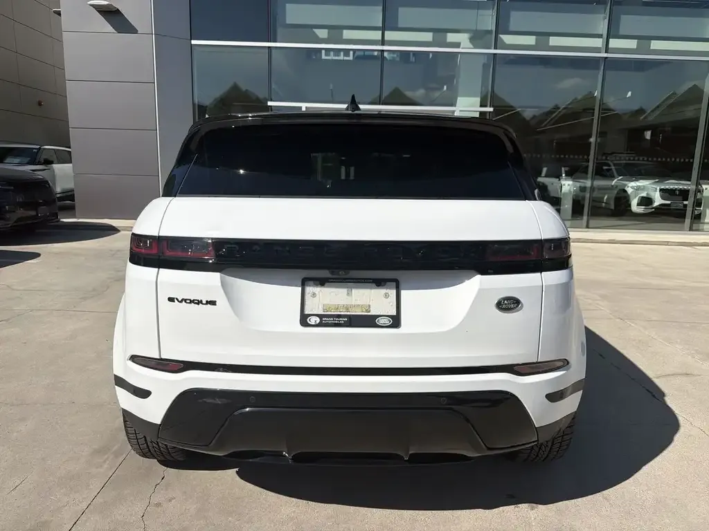 Land Rover Range Rover Evoque 2023 photo 4