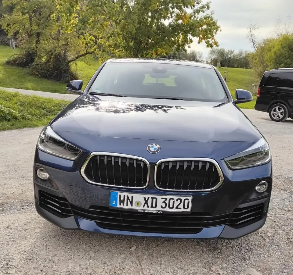 BMW X2