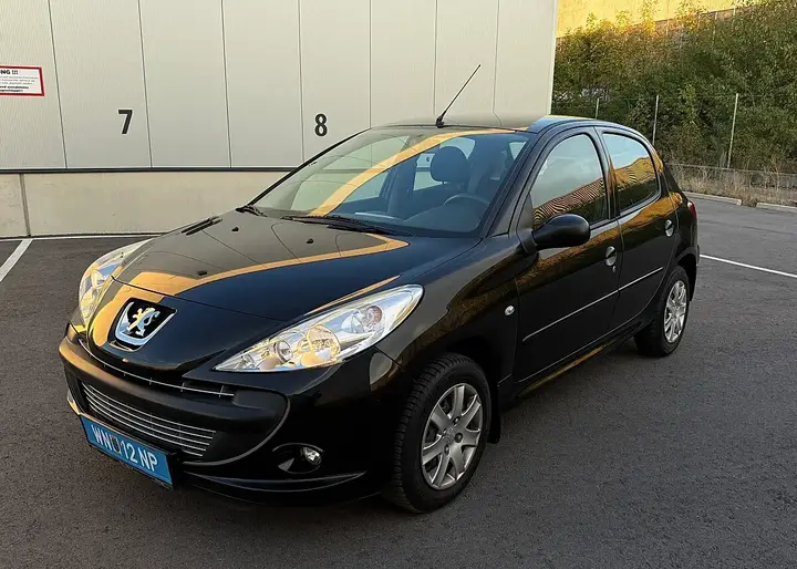 Peugeot 206
