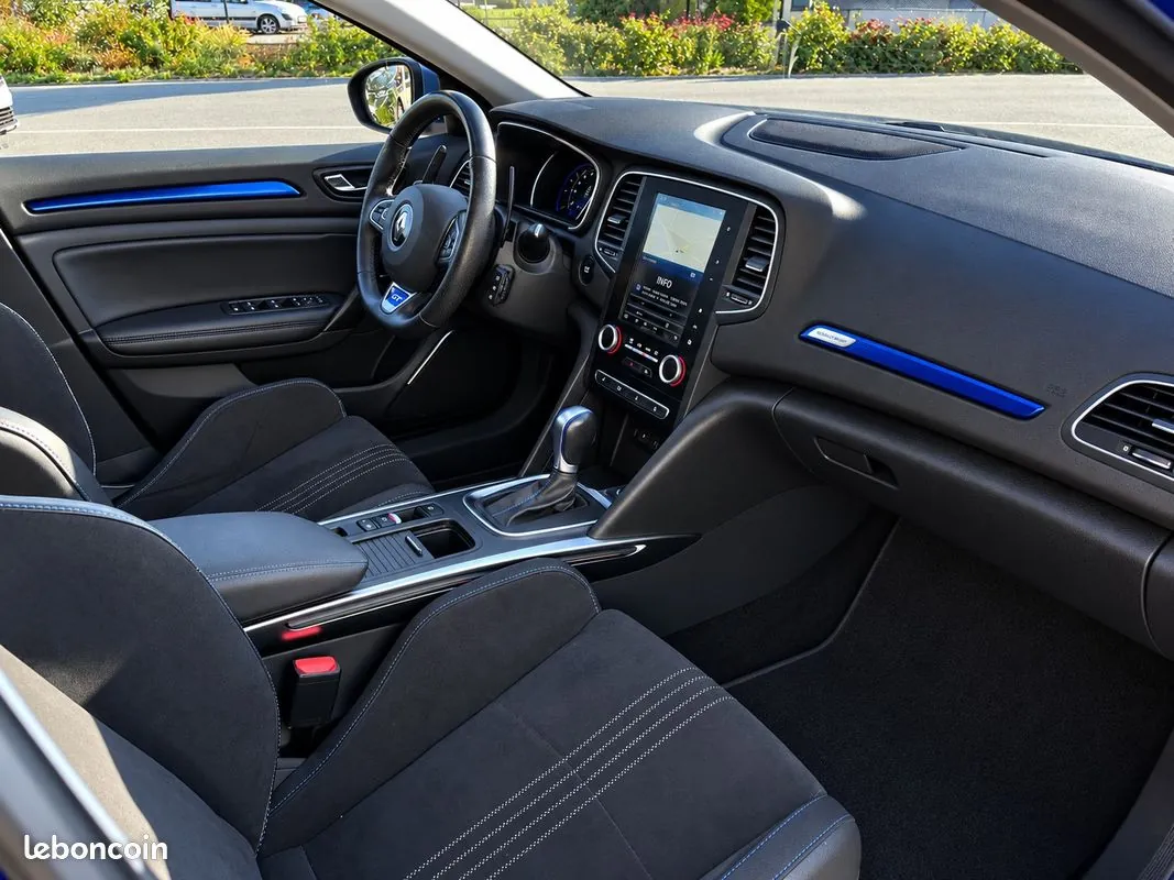 Renault Megane 2015 photo 5