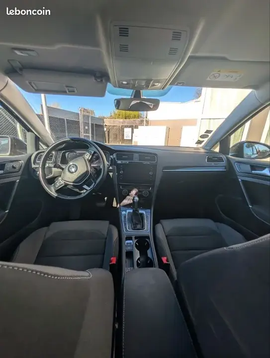 Volkswagen Golf 2017 photo 3