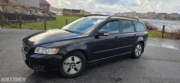 Volvo V50 2011 photo 3