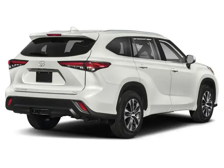 Toyota Highlander 2021 photo 2