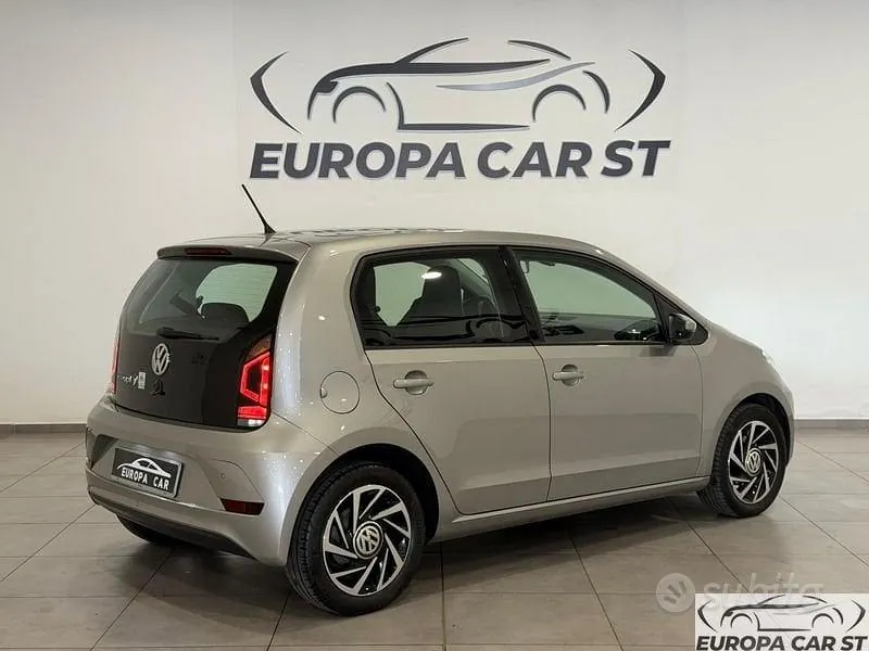 Volkswagen Up 2019 photo 3