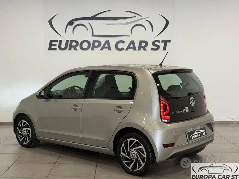Volkswagen Up 2019 photo 4