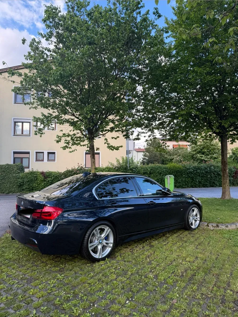 BMW 3 Series 2017 photo 3