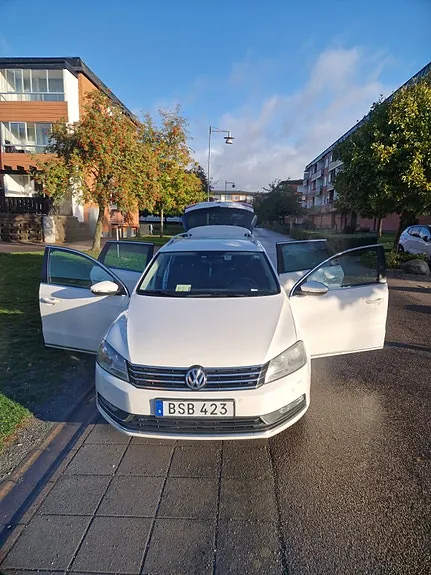 Volkswagen Passat 2014 photo 2