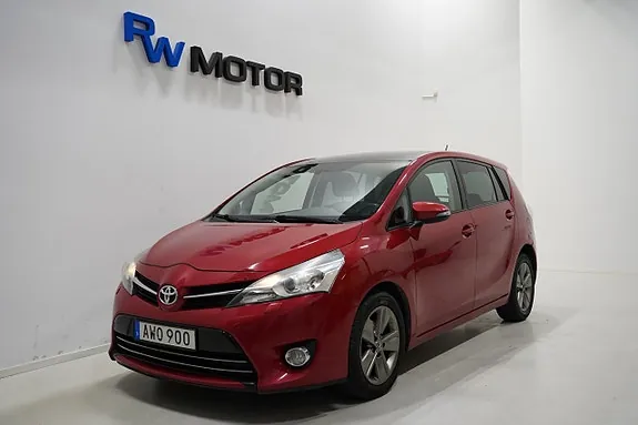 Toyota Verso 2014 photo 2