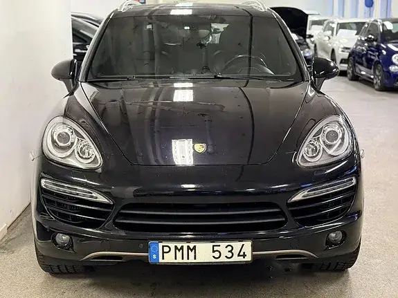 Porsche Cayenne 2012 photo 4