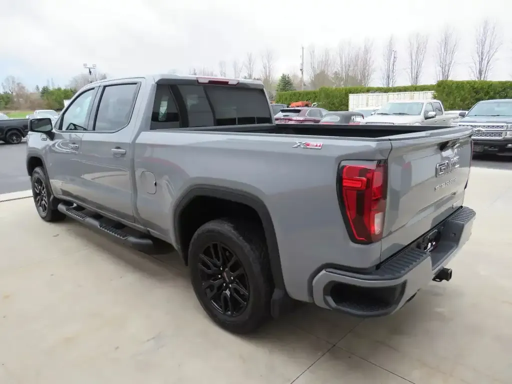 GMC Sierra 1500 2024 photo 3