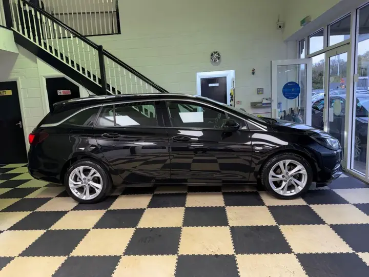 Vauxhall Astra 2020 photo 5