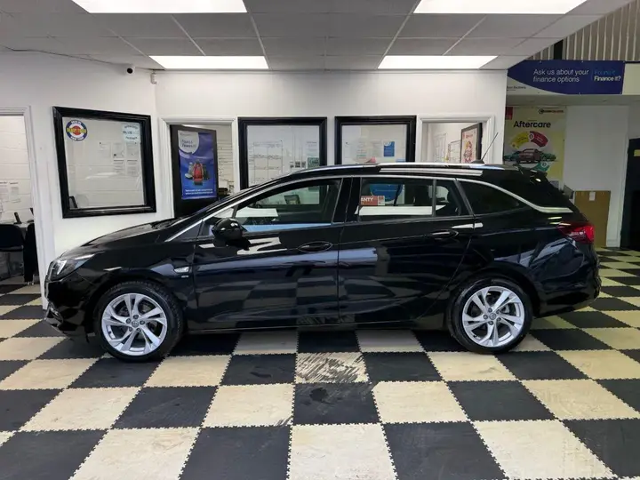 Vauxhall Astra 2020 photo 3