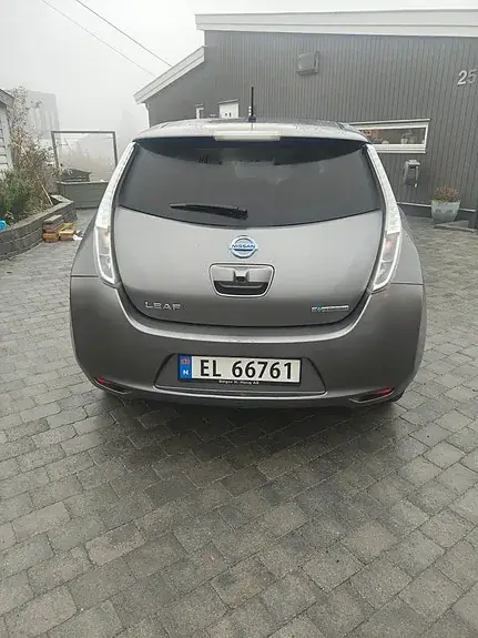 Nissan Leaf 2014 photo 4