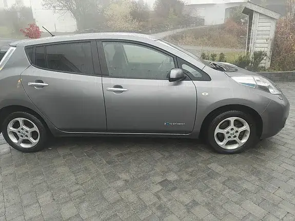 Nissan Leaf 2014 photo 3