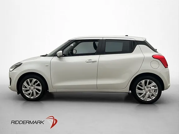Suzuki Swift 2022 photo 2