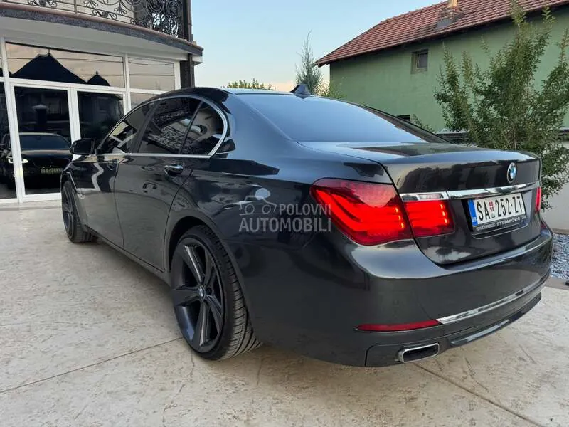 BMW 750 2014 photo 3