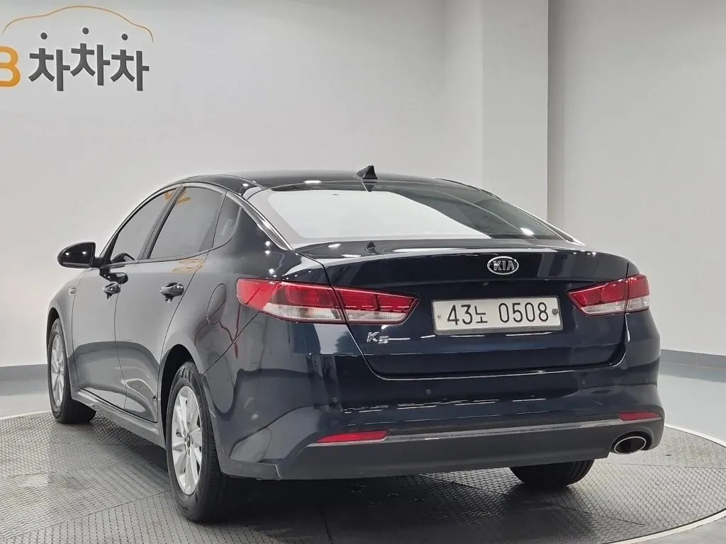 Kia K5 2016 photo 2