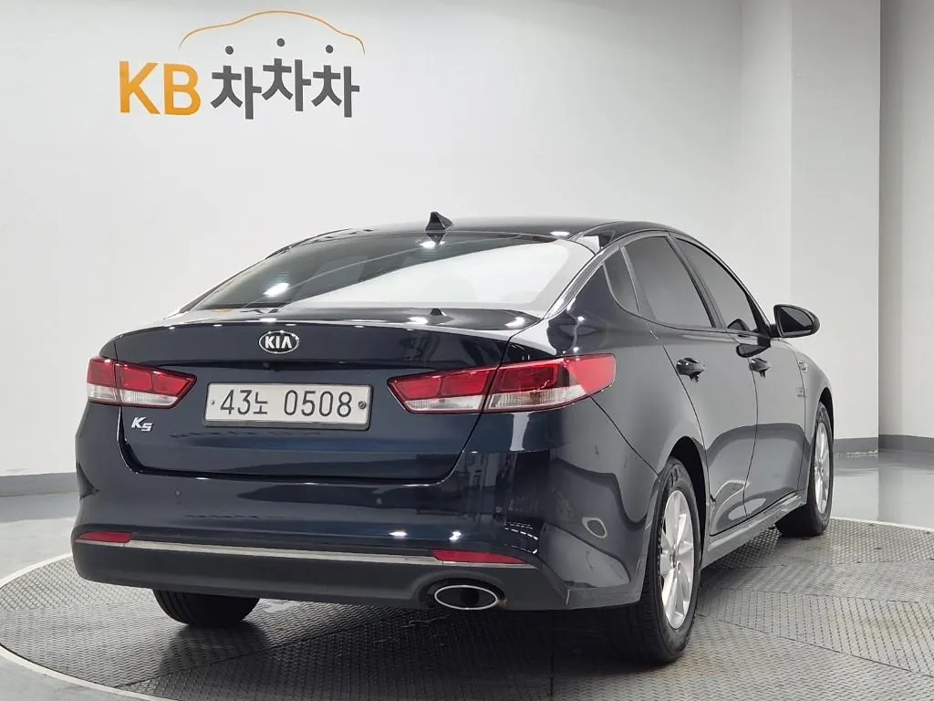Kia K5 2016 photo 3