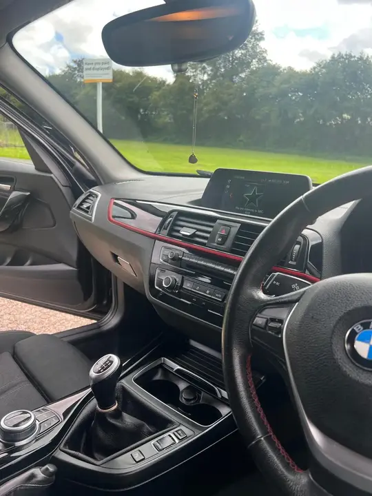 BMW 1 Series 2017 photo 5