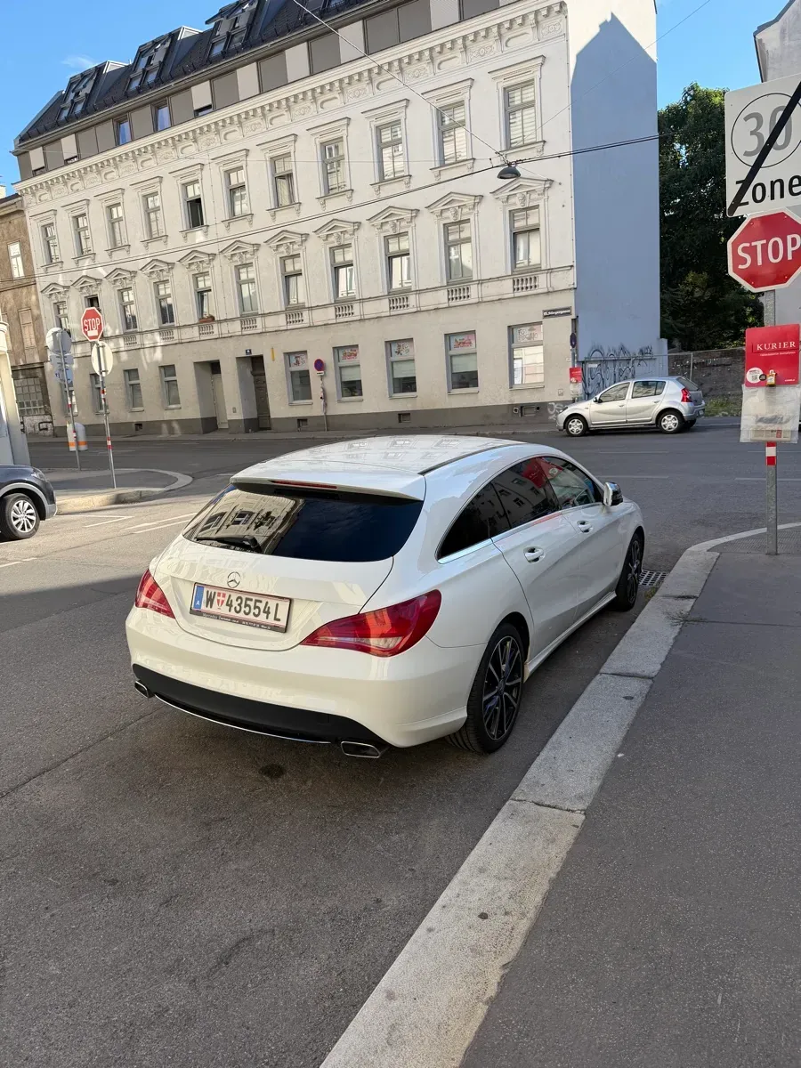 Mercedes-Benz Cla 2016 photo 2