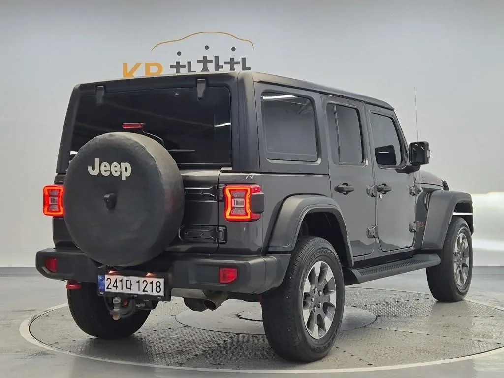 Jeep Grand Cherokee 2022 photo 3