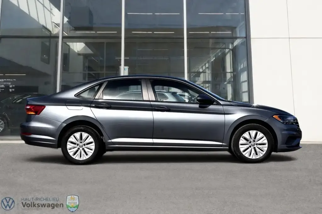 Volkswagen Jetta 2019 photo 3
