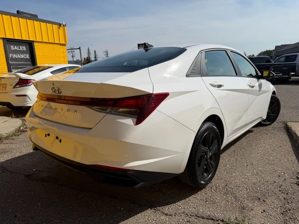 Hyundai Elantra 2021 photo 5