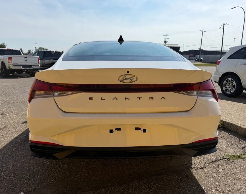 Hyundai Elantra 2021 photo 4