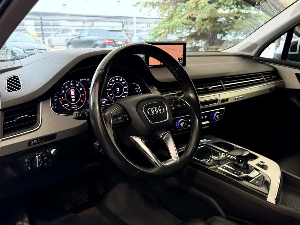 Audi Q7 2018 photo 5