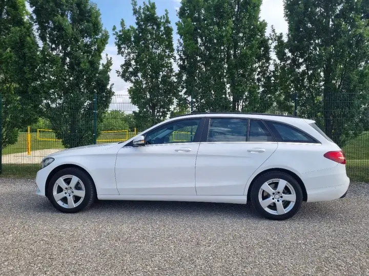 Mercedes-Benz C-Class 2016 photo 2