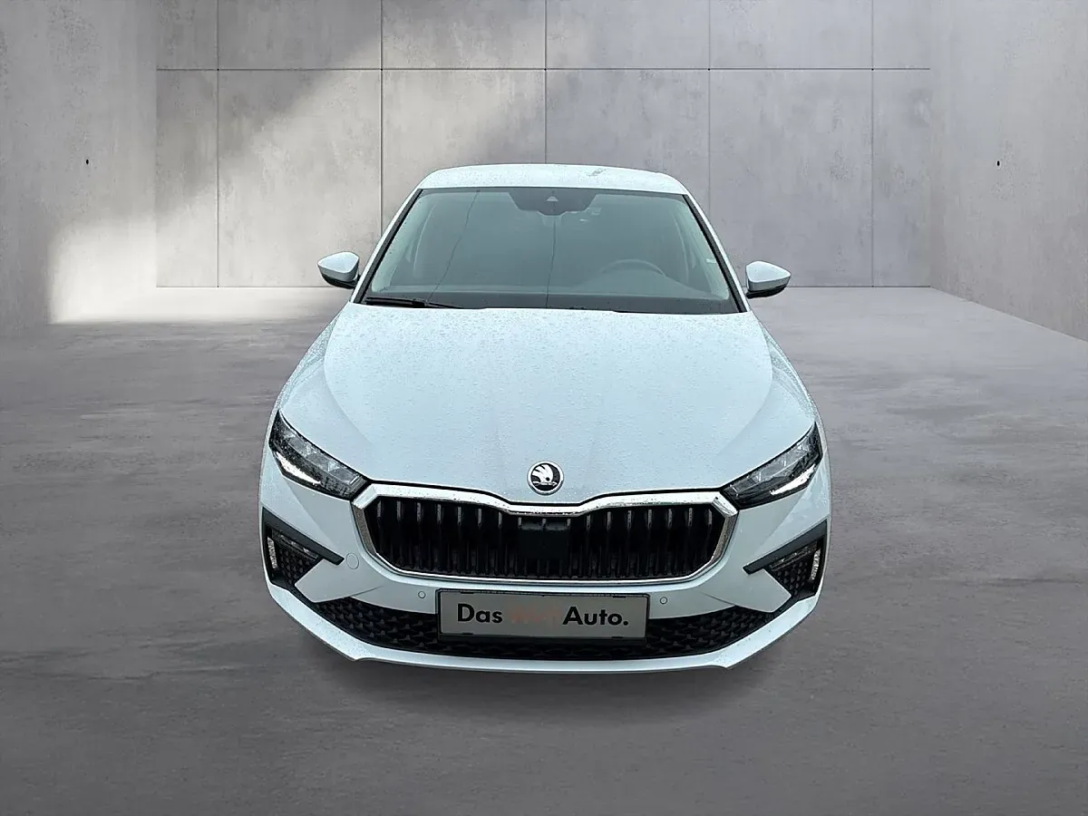 Skoda Scala 2025 photo 2