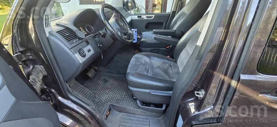Volkswagen Multivan 2013 photo 3